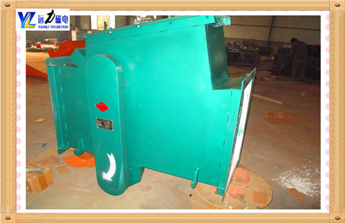 RCYG自卸式管道除铁器,水泥化工玻璃石膏管道里除铁机强磁除铁