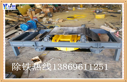 电磁自卸式除铁器，新疆电磁自卸式除铁器技术参数_技术参数_新疆电磁自卸式除铁器技术参数价格工作原理_国家标准生产厂家 