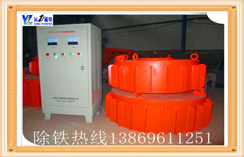 2.rcdb-6.5电磁除铁器的保养 1.定期检查各种紧固件,悬具的松紧度,检查运转机构的润滑正常与否;检查电机电源接地情况;按一般机械电气设备要求维护与保养. 2.定期清扫除铁器表面尘埃,以免影响机构运转. 3.定期检查自卸机构和磨损情况,必要时予以调节和更换.